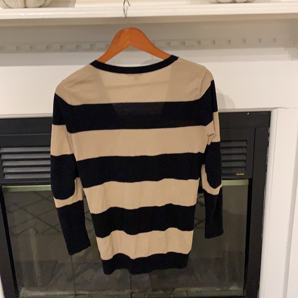 Nordstrom’s Petite XS Cardigan - Picture 3 of 8